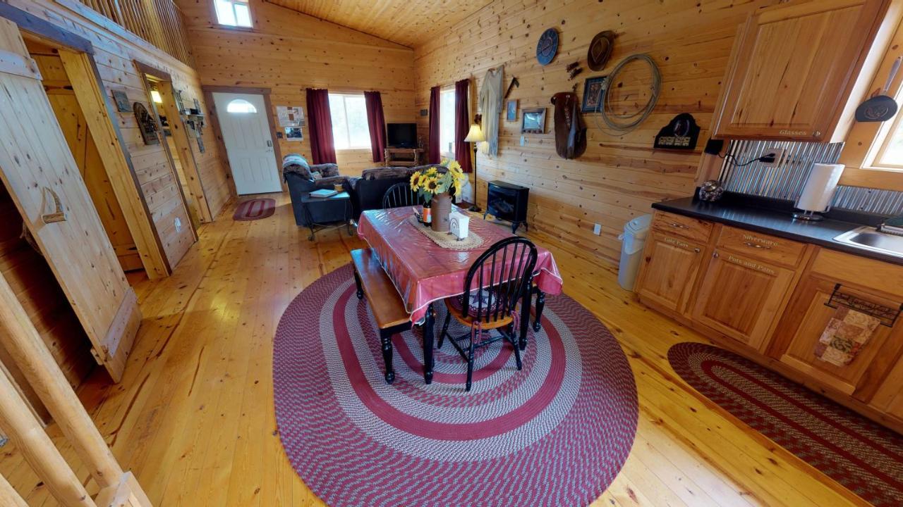 Ranch Mountain Cabin, Stunning! Campfire, Hiking Monticello Exterior foto