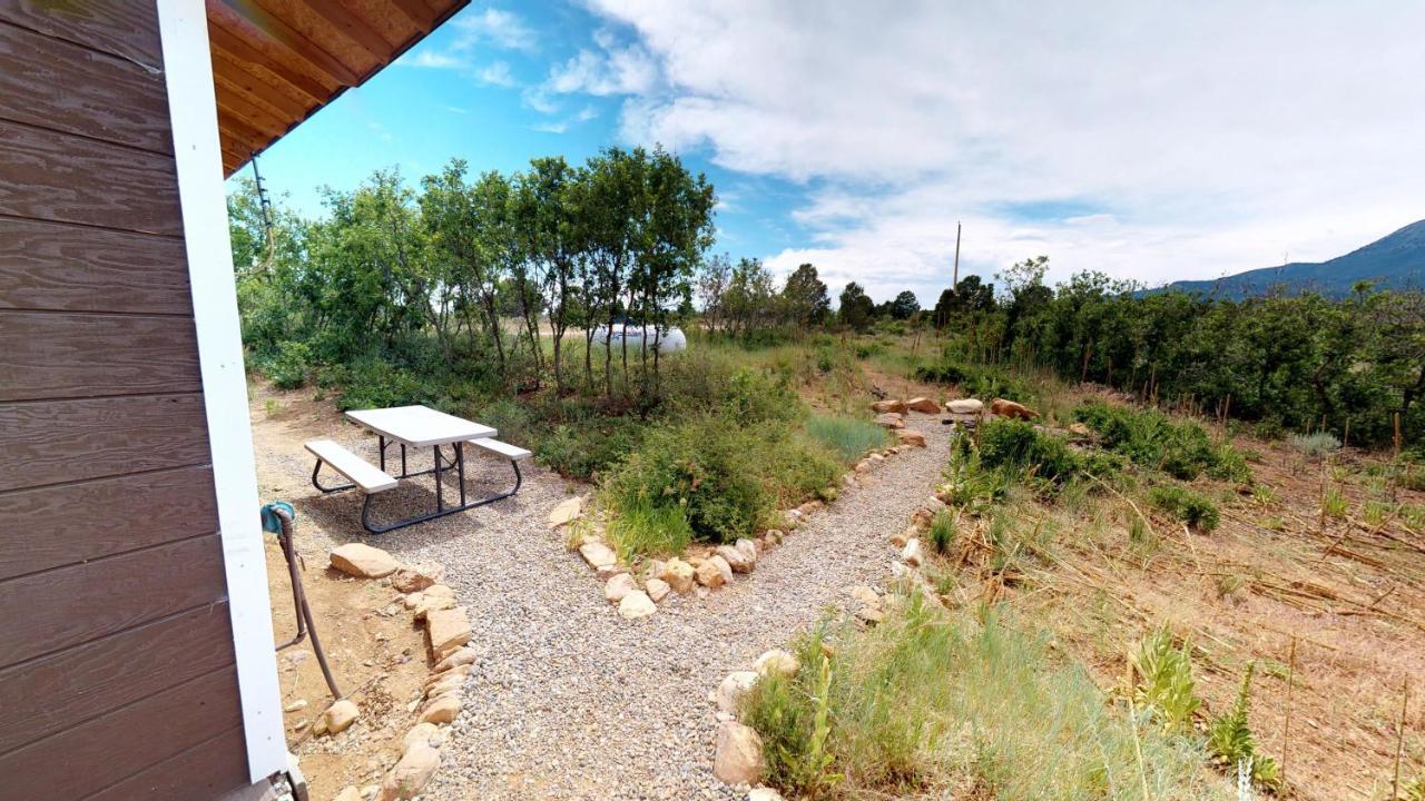Ranch Mountain Cabin, Stunning! Campfire, Hiking Monticello Exterior foto