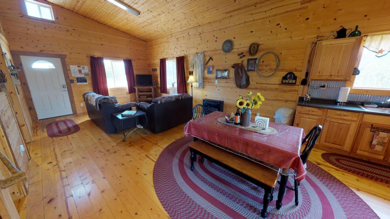 Ranch Mountain Cabin, Stunning! Campfire, Hiking Monticello Exterior foto