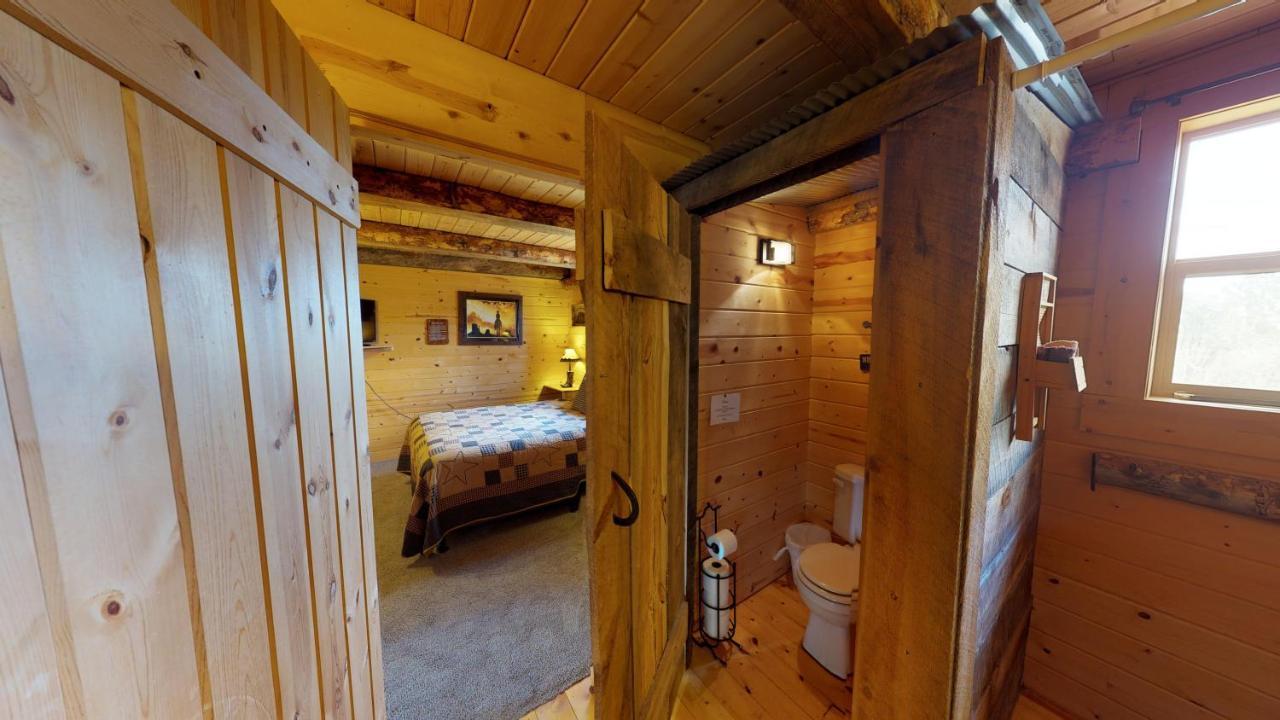Ranch Mountain Cabin, Stunning! Campfire, Hiking Monticello Exterior foto